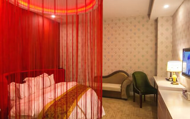 A8 Boutique Theme Hotel