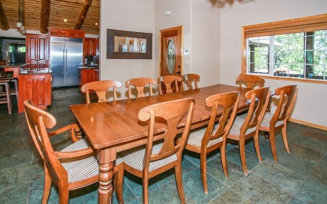 Angel View Chalet #885