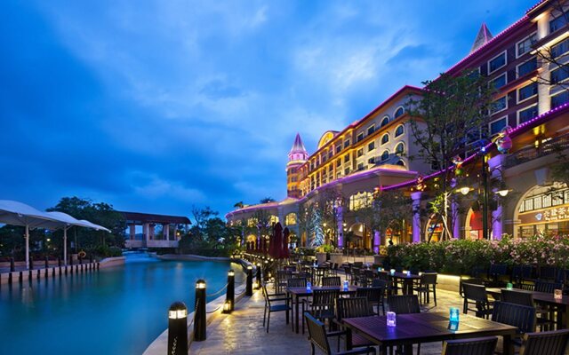 Chimelong Circus Hotel