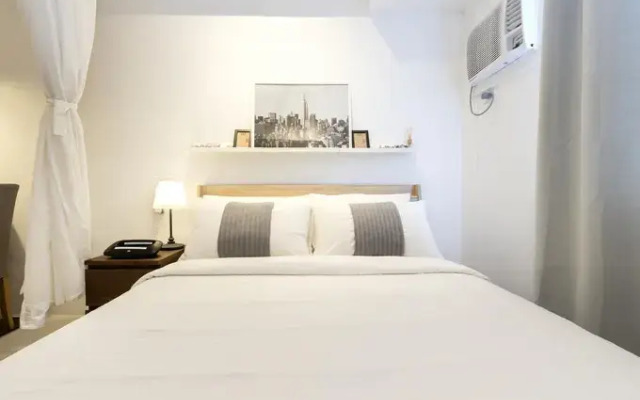 Luxury Scandinavian Studio @ The Pearl Place