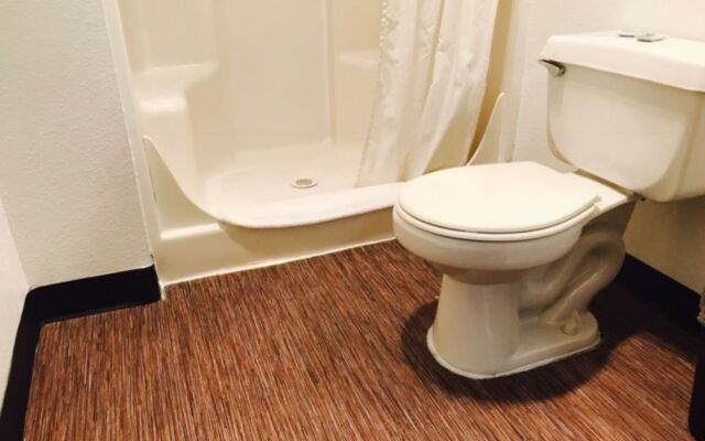 Kings Row Inn