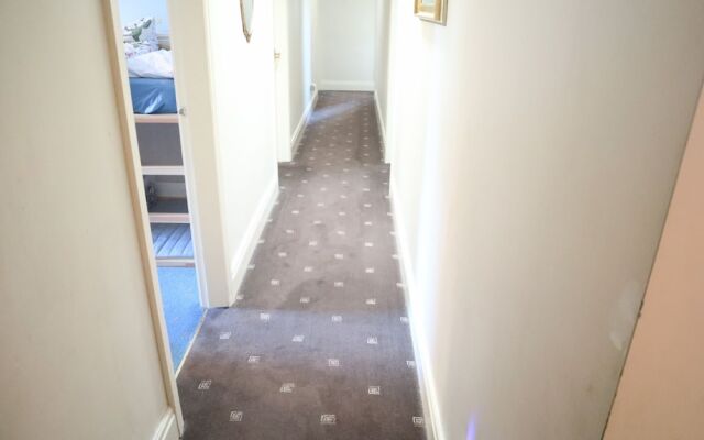 Cresswell by the Beach