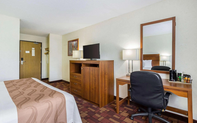 Econo Lodge Luverne I-90