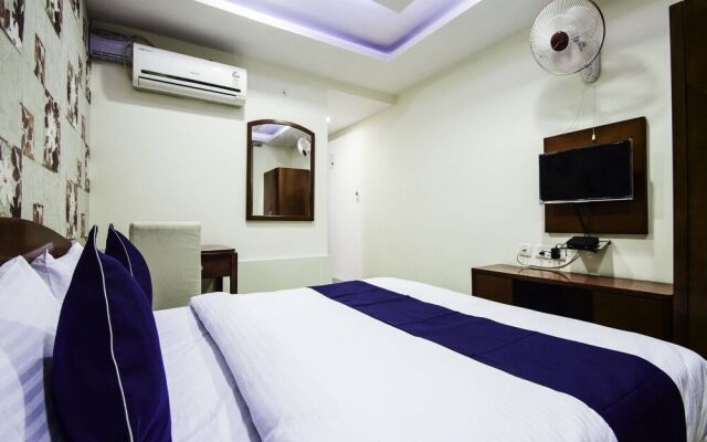 OYO 24041 SilverKey Corp Residency