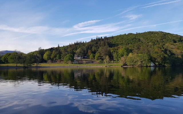 The Lake Lodge