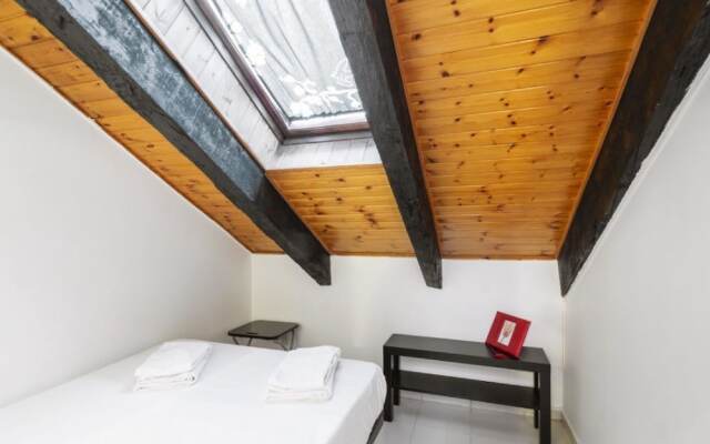 Duomo Studio By Flatscollection