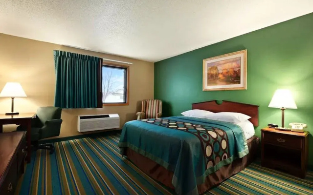 Super 8 New Richmond