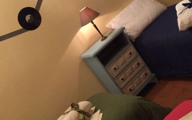 Mantua Hostal