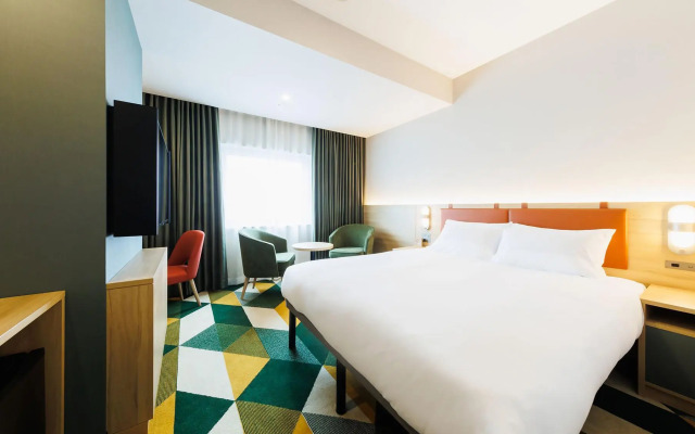 Jr-East Hotel Mets Omori
