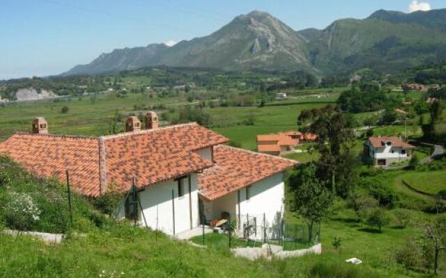 Apartamentos Rurales La Güertona