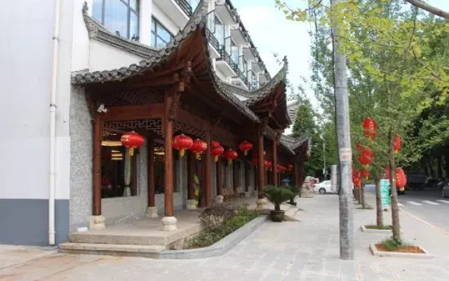 Yueliangwan Yinxiang Hotel