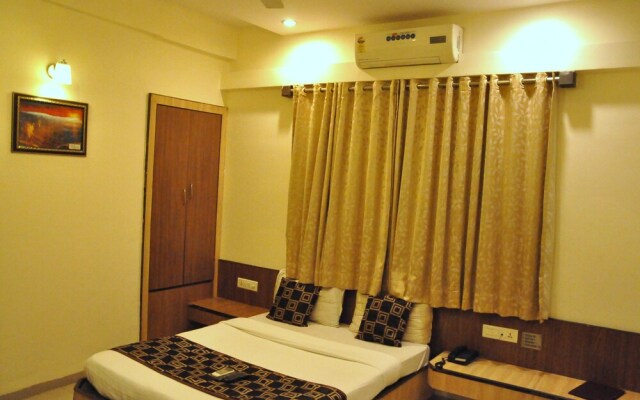 The Classic Rooms