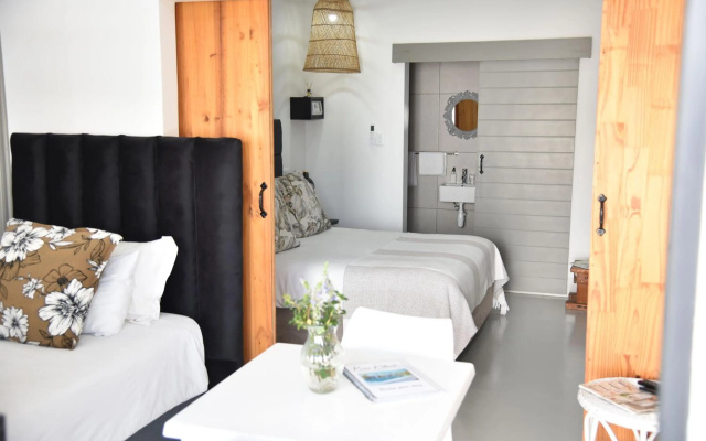 Karoo Retreat Luxury Self - Catering Villas - Image 3