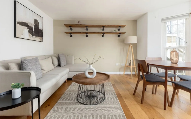 The Clapham Terraced House