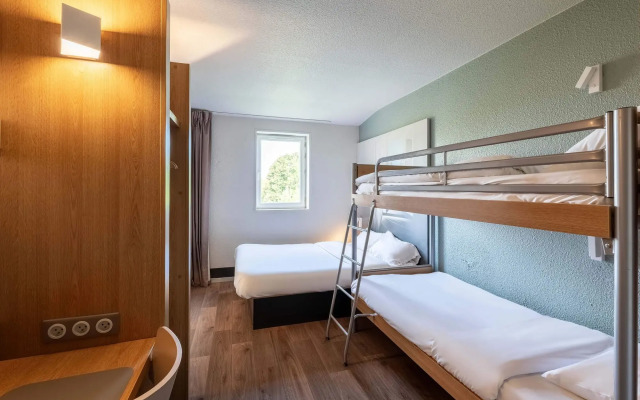 B&B HOTEL Lille Lezennes Stade Pierre Mauroy
