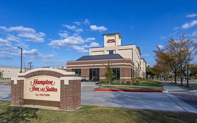 Hampton Inn & Suites Keller Town Center