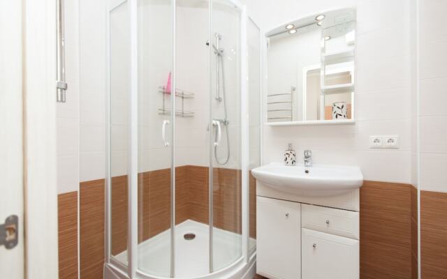 Кварт Апартаменты на Маяковской