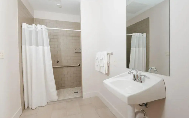 Sonder by Marriott Bonvoy The Gallier Apartments CBD