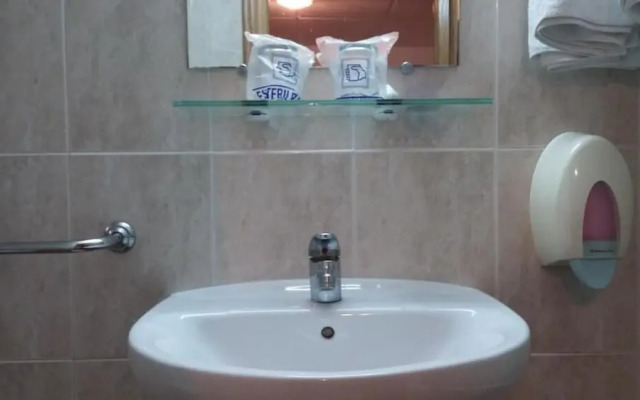 LC Hotel Urbano