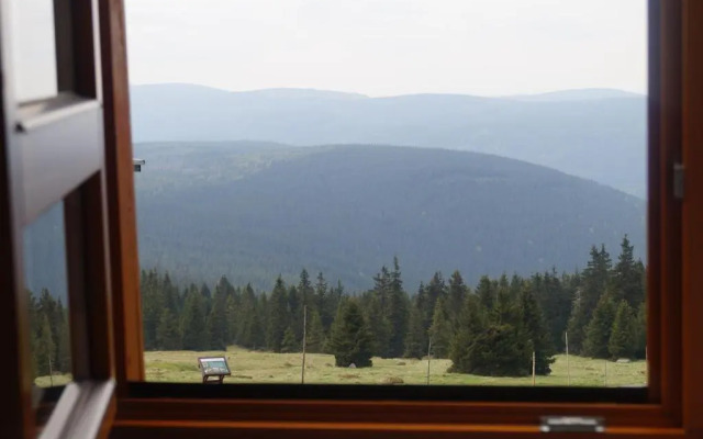 Schronisko PTTK Hala Szrenicka