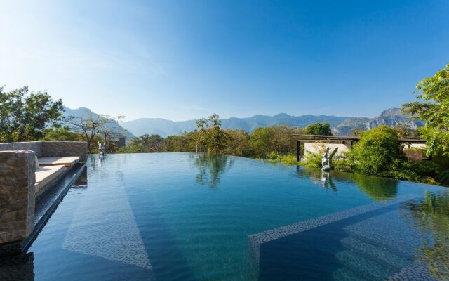 Botanica Khao Yai Resort