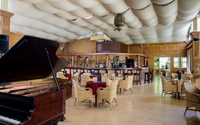 El Oumnia Puerto & Spa