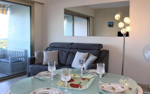 Appartement Villeneuve-Loubet, 2 pièces, 4 personnes - FR-1-252A-9