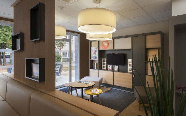B&B HOTEL Lyon Caluire Cité Internationale