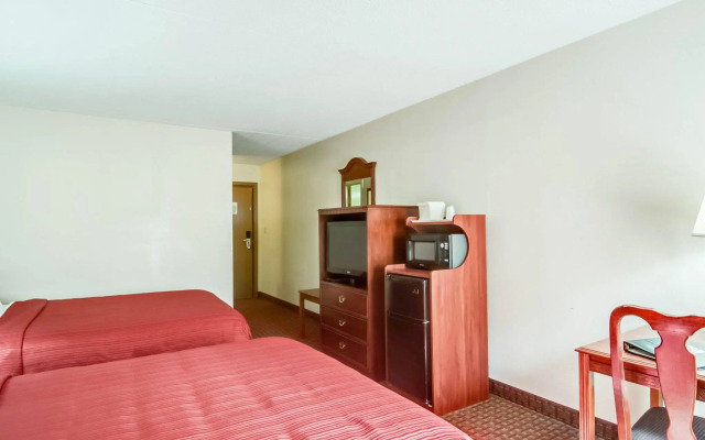 Spark by Hilton Lexington