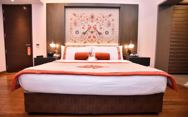 The Lalit Mangar