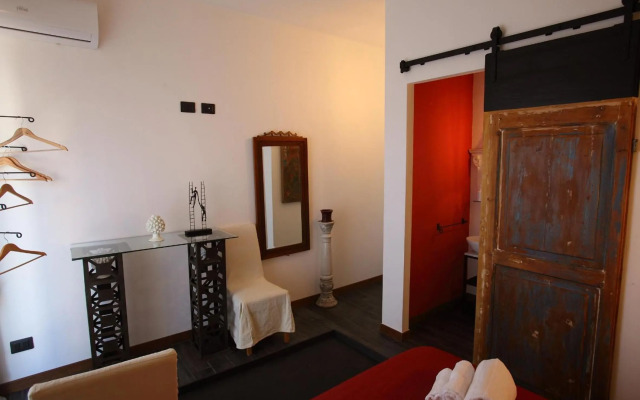 Accardi House Searooms