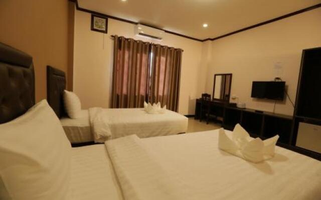 Khounmixay Hotel