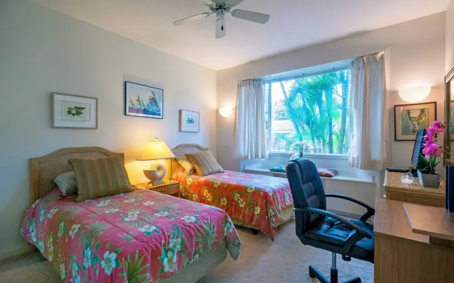 Emmalani Court 411