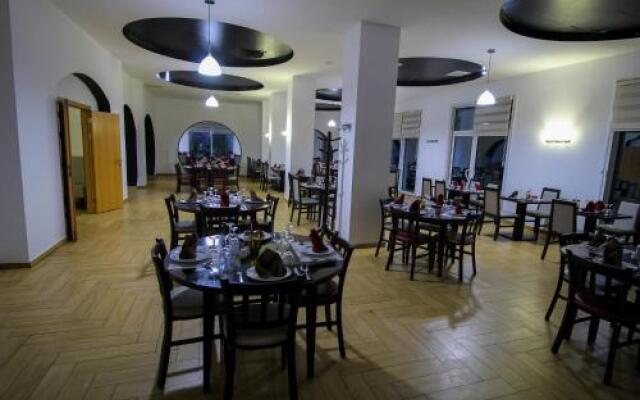 Complexe Touristique BouZour