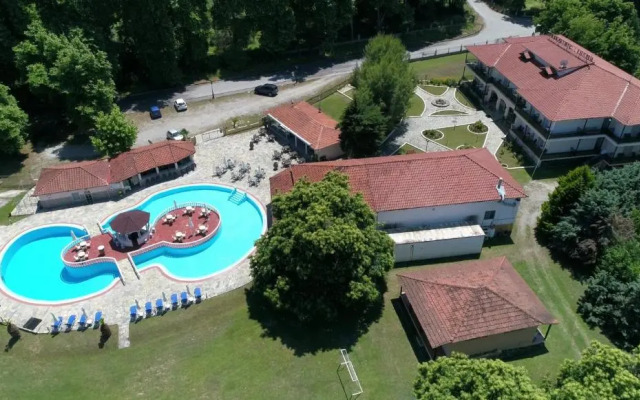 Sintrivanis Hotel