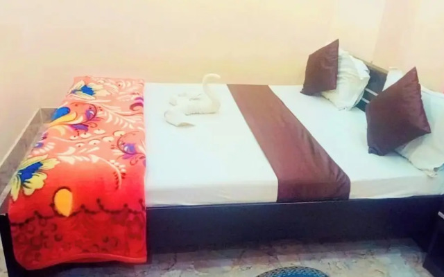 Hotel MM Guest House Puri Near Temple