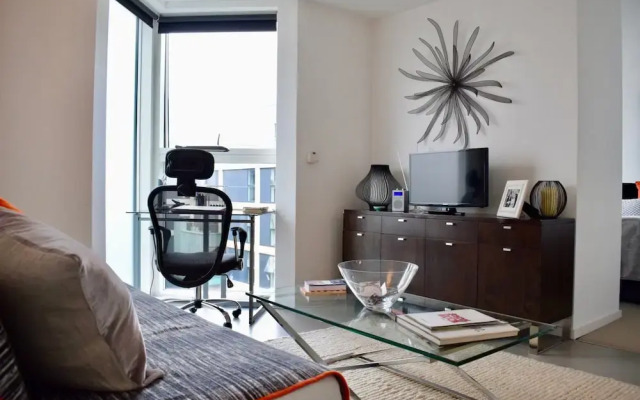 1 Bedroom Studio Apartment in Clerkenwell