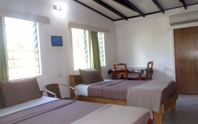 Rendezvous Surf Camp Fiji - Hostel