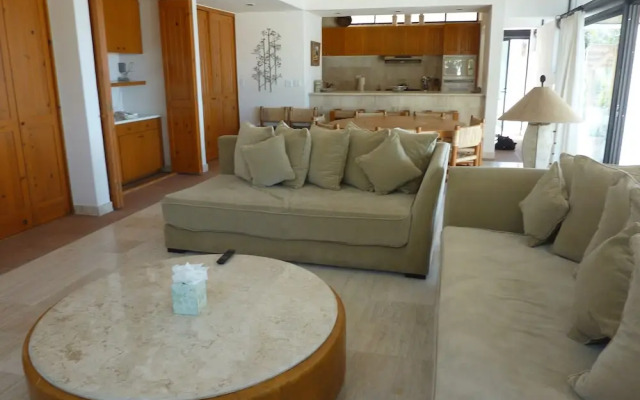 Villa del Sol