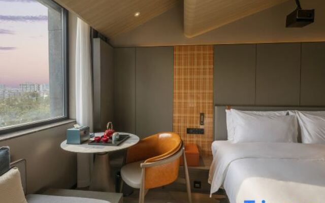 PRIUS HOTEL (Huaren Wanjia Store in Cixi City Center)