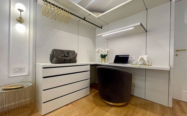 Bellagio Luxury Suites Apartments