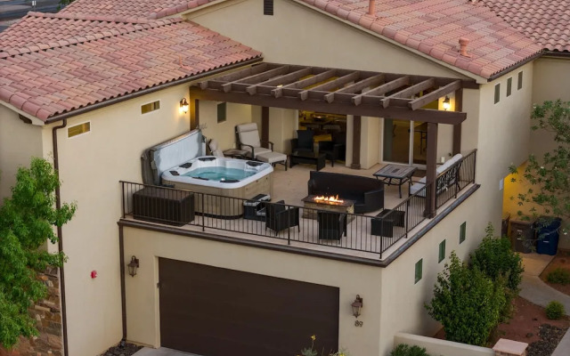 Grand Elite Retreat 16 Bedroom Home