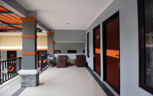 Airy Gadog Megamendung 50 Bogor
