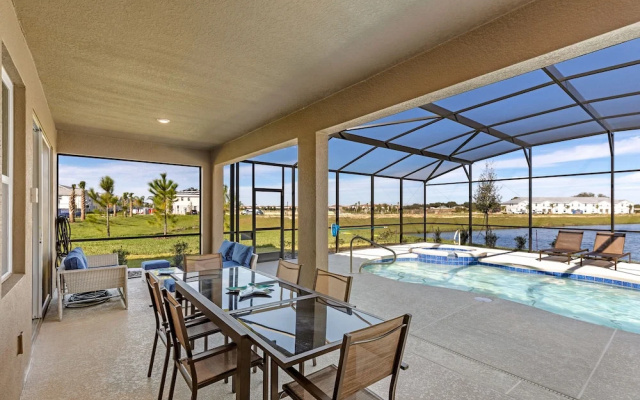 Lake View Villa 6 Bedrooms