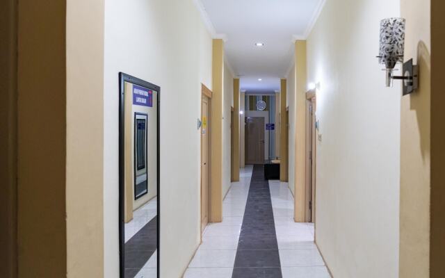 RedDoorz Syariah near Jalan A Yani KM 8 Citraland