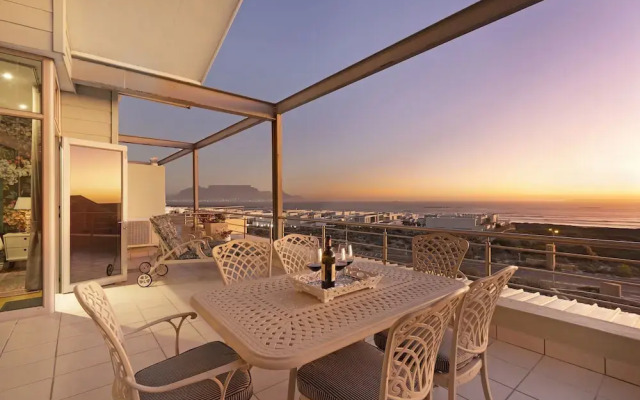 Penthouse F23 Seaside Village