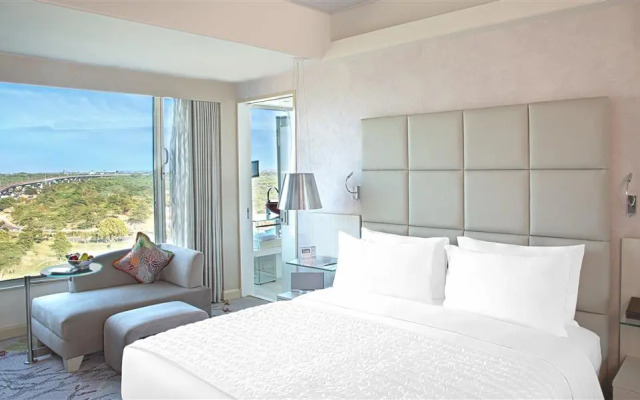 Le Méridien Gurgaon, Delhi NCR