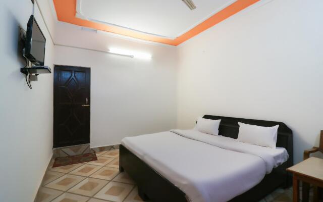 OYO Flagship 48702 Hotel Omkar
