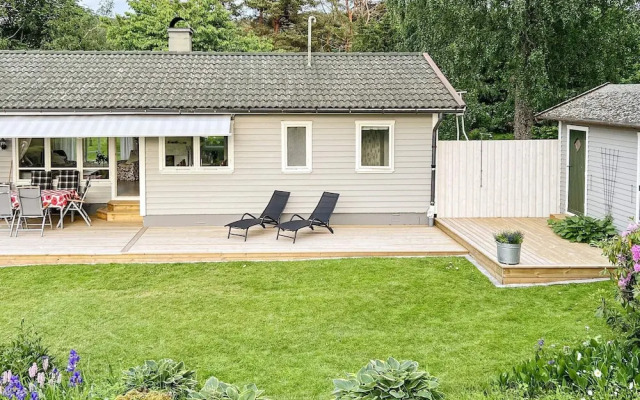 6 Person Holiday Home in Ljungskile-by Traum