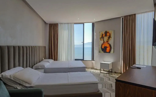 Sea & Sand Hotel